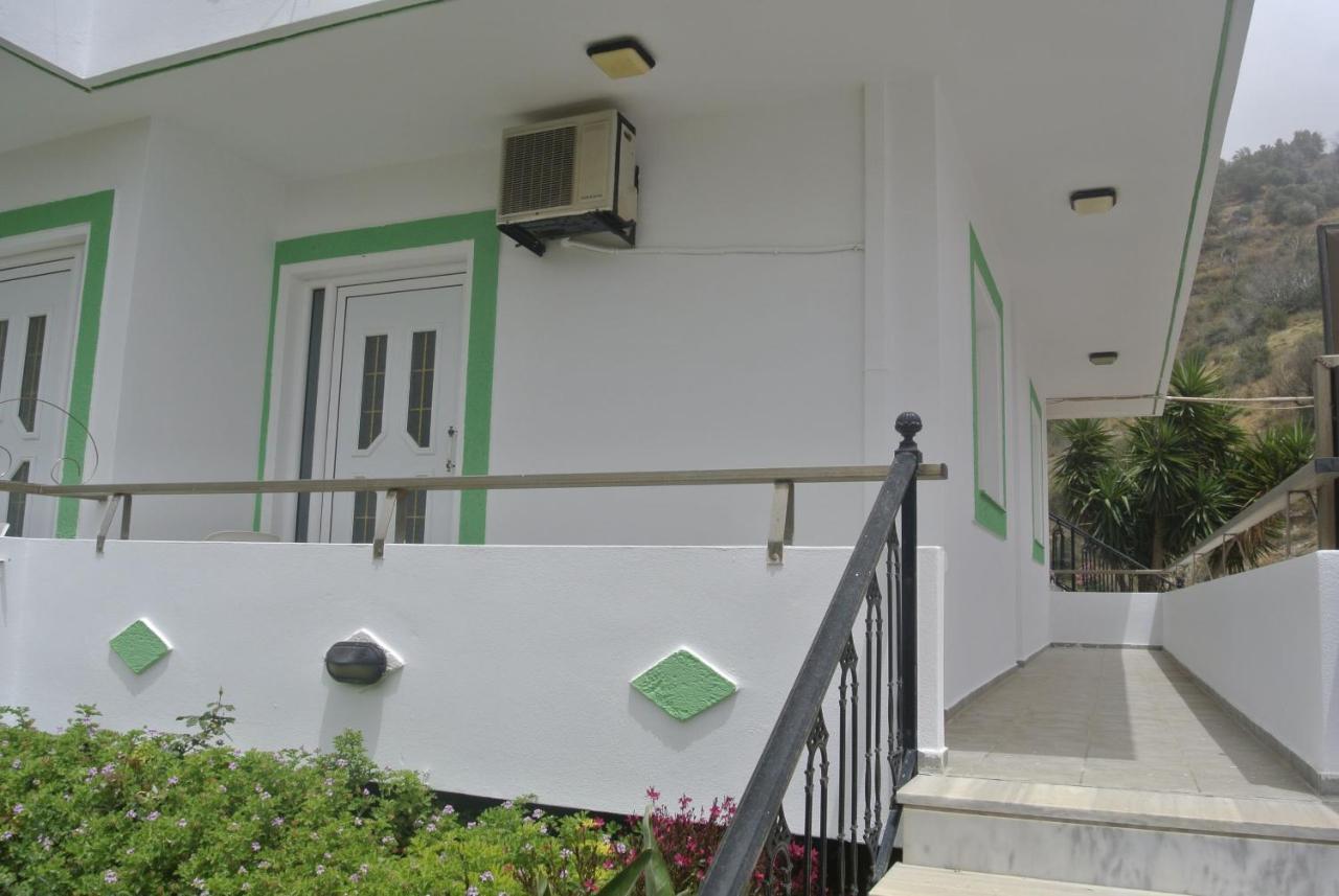 Kleanthis Apartments โรดาคิโน ภายนอก รูปภาพ
